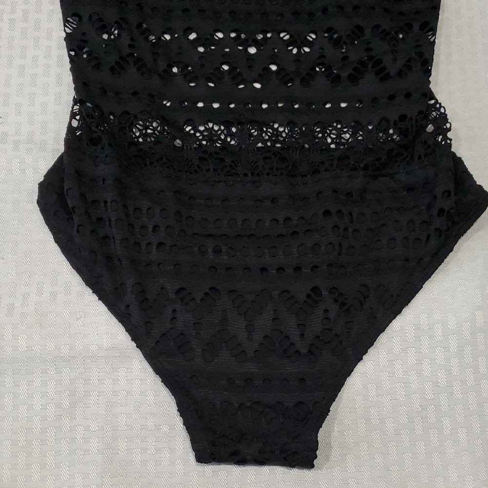 Beam Nwot Black Textured Crochet One Piece Bodysuit/swim Sz M - Picture 6 of 13